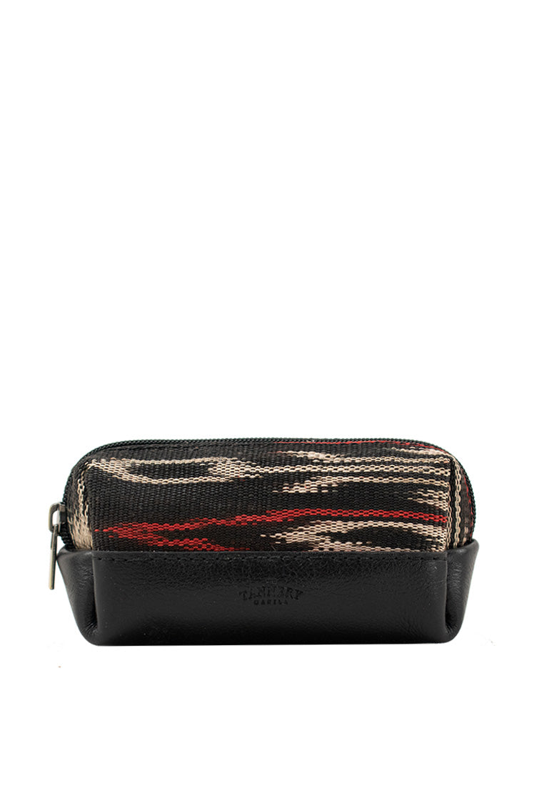Layla, Black