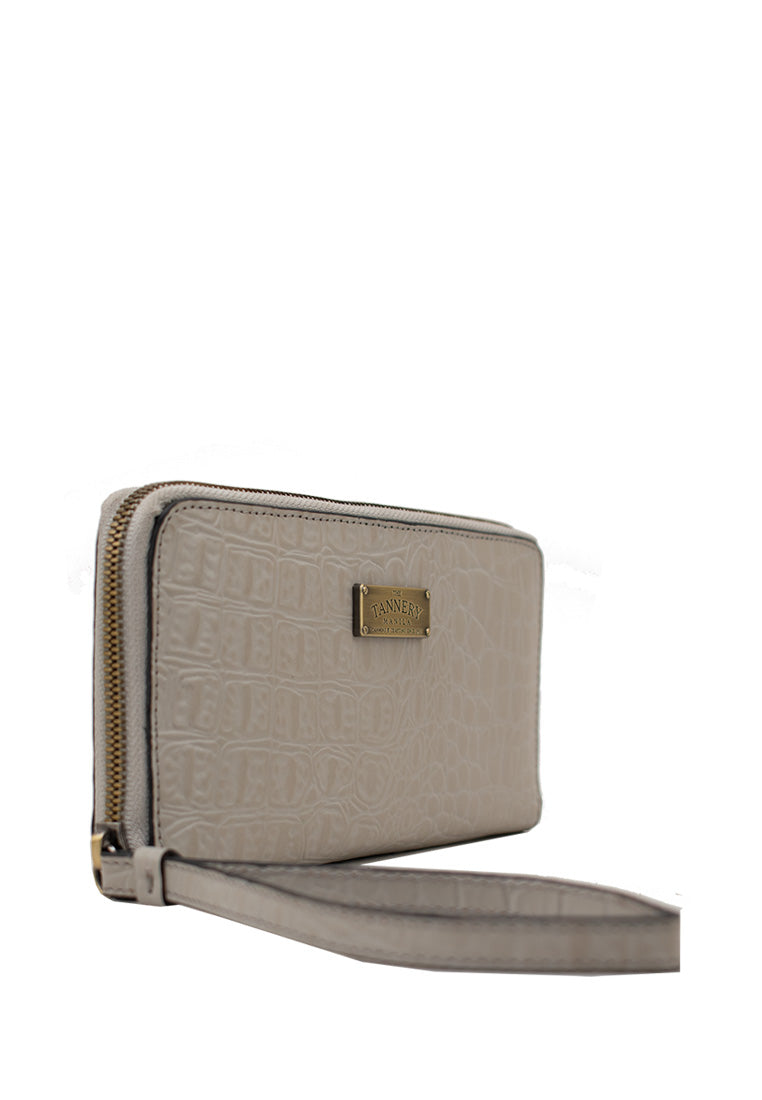 Alona, Gray Nile