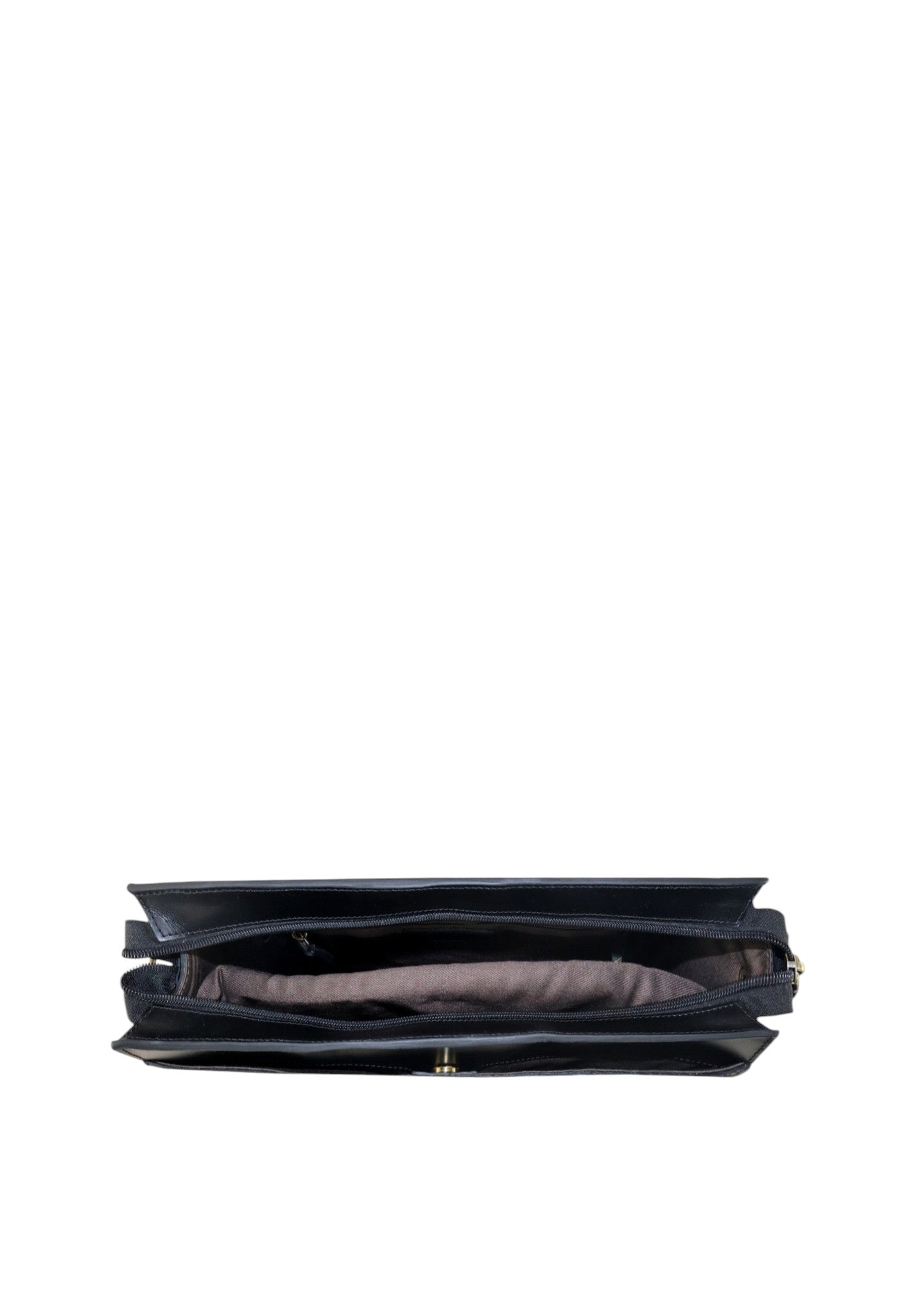 Miles, Sable Black