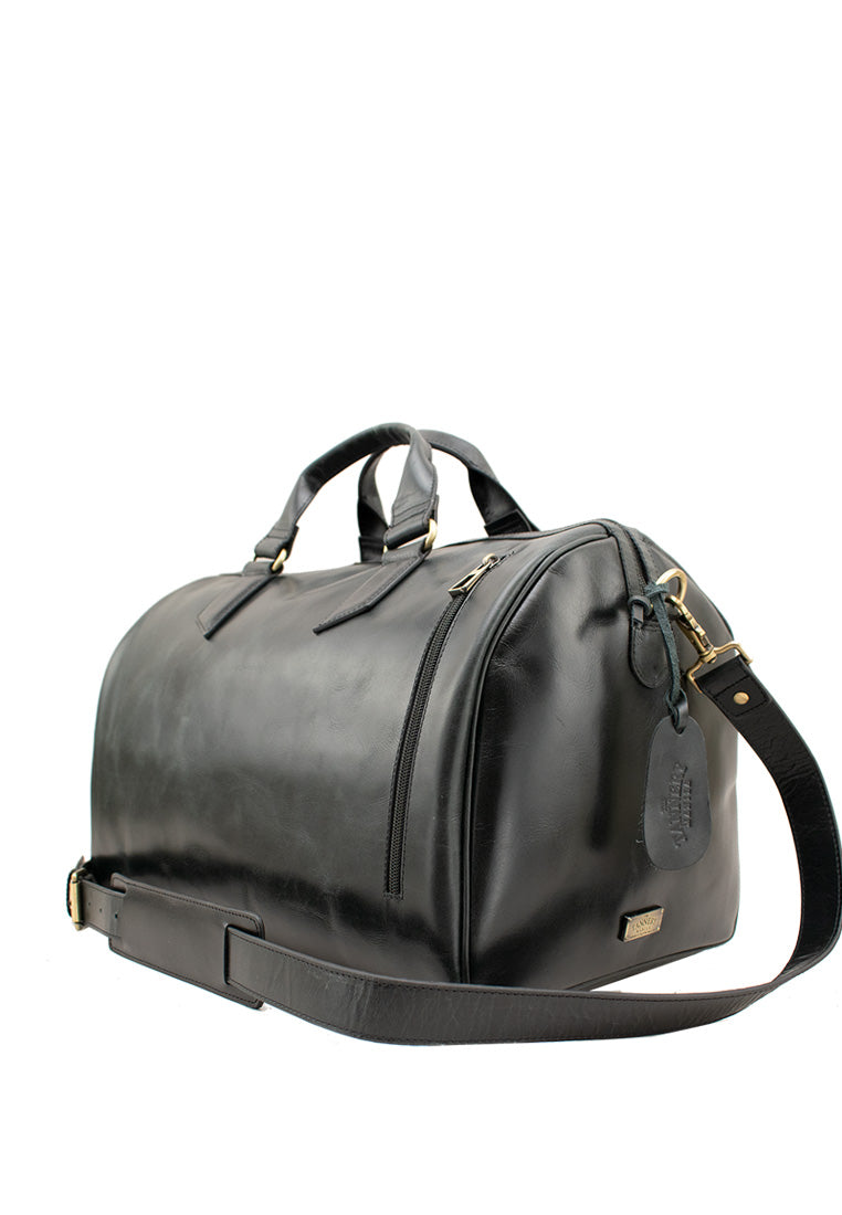 The Richard, Black