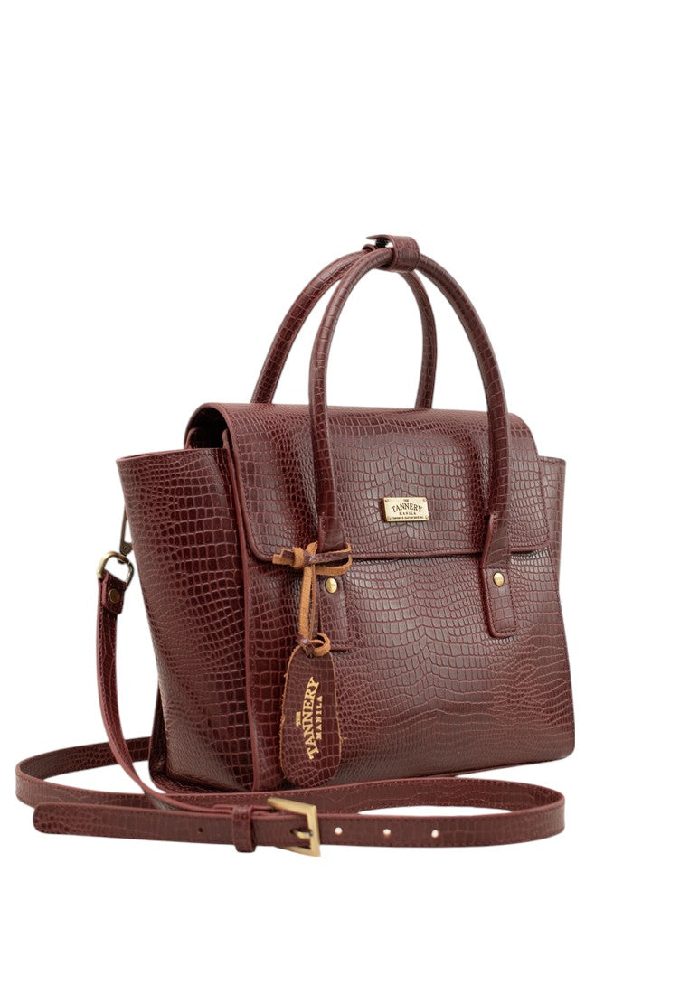 Isabelle, Oxblood Dilla