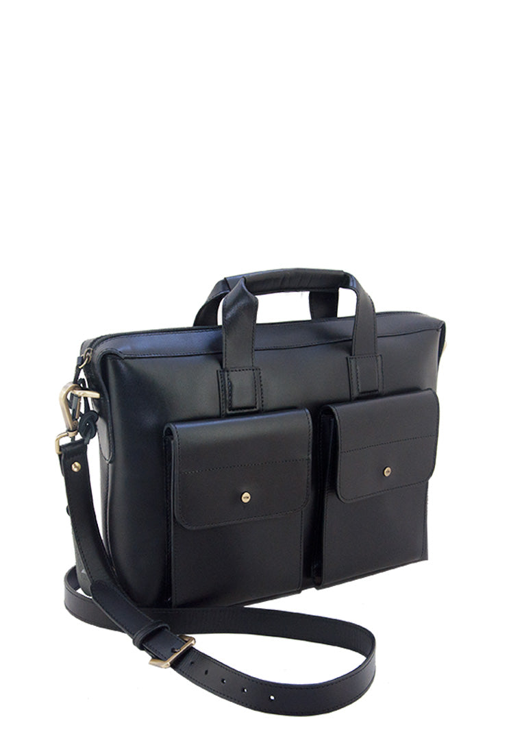 Avery (L), Black