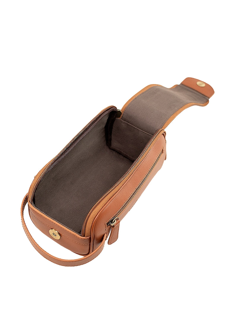 Falcon, Saddle Tan