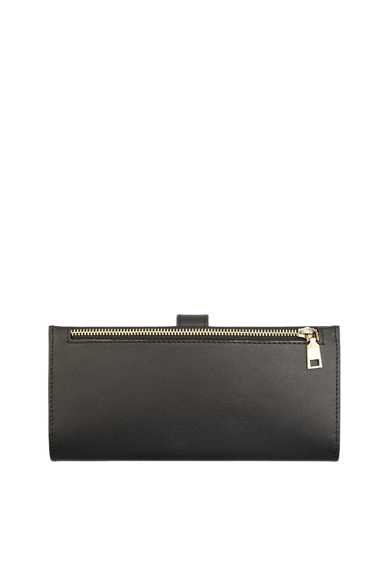 Sitti, Black