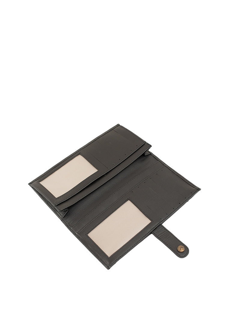 Sitti, Black