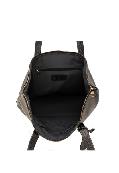 The Kaylin, Black