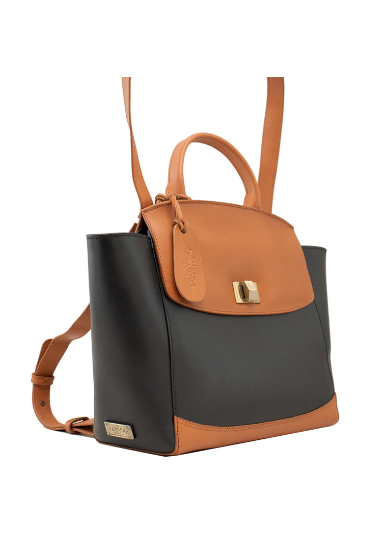 Laurel, Tawny