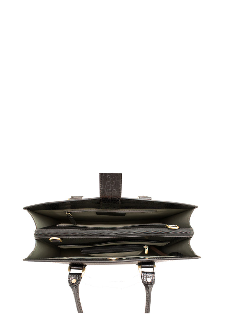 The Pauline, Black Dillia