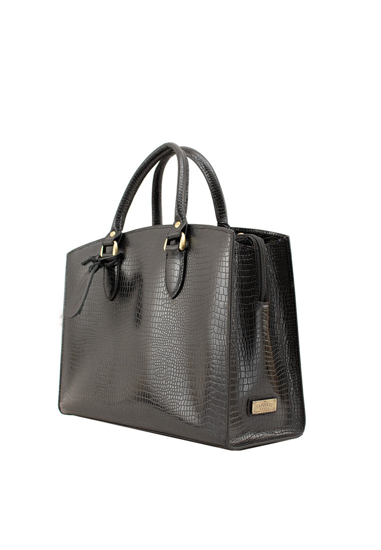 The Pauline, Black Dillia