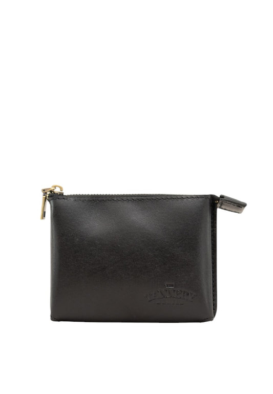 Aira, Sable Black