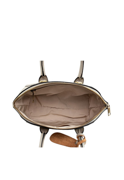 Giana, Gray Ostrich