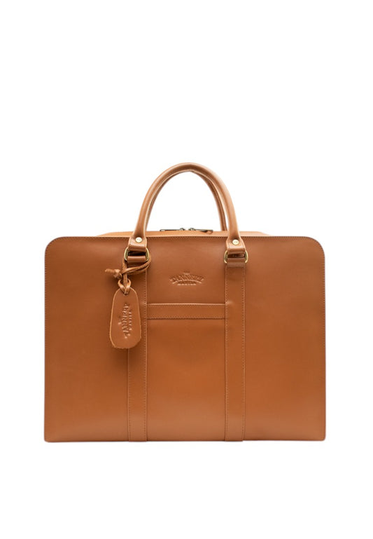 Marshall, Sienna Tan