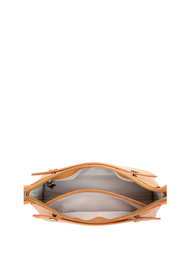 Maeve, Almara Tessera