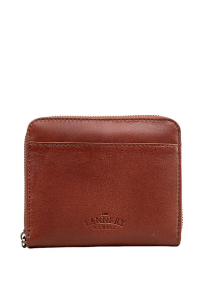 Cleo, Reddish Brown
