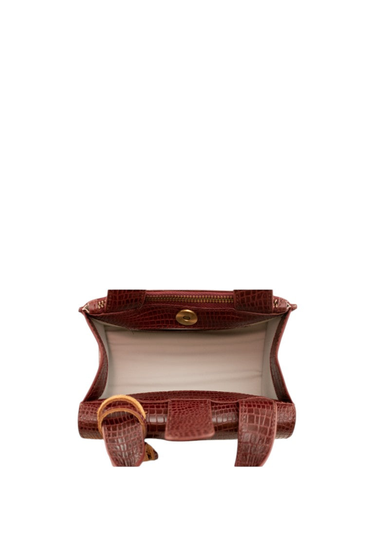 Nala, Oxblood Dilla