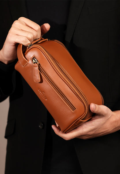 Falcon, Saddle Tan