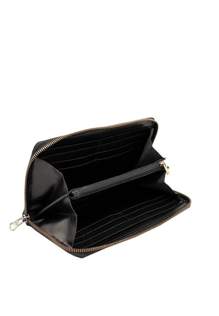 Maru, Sable Black